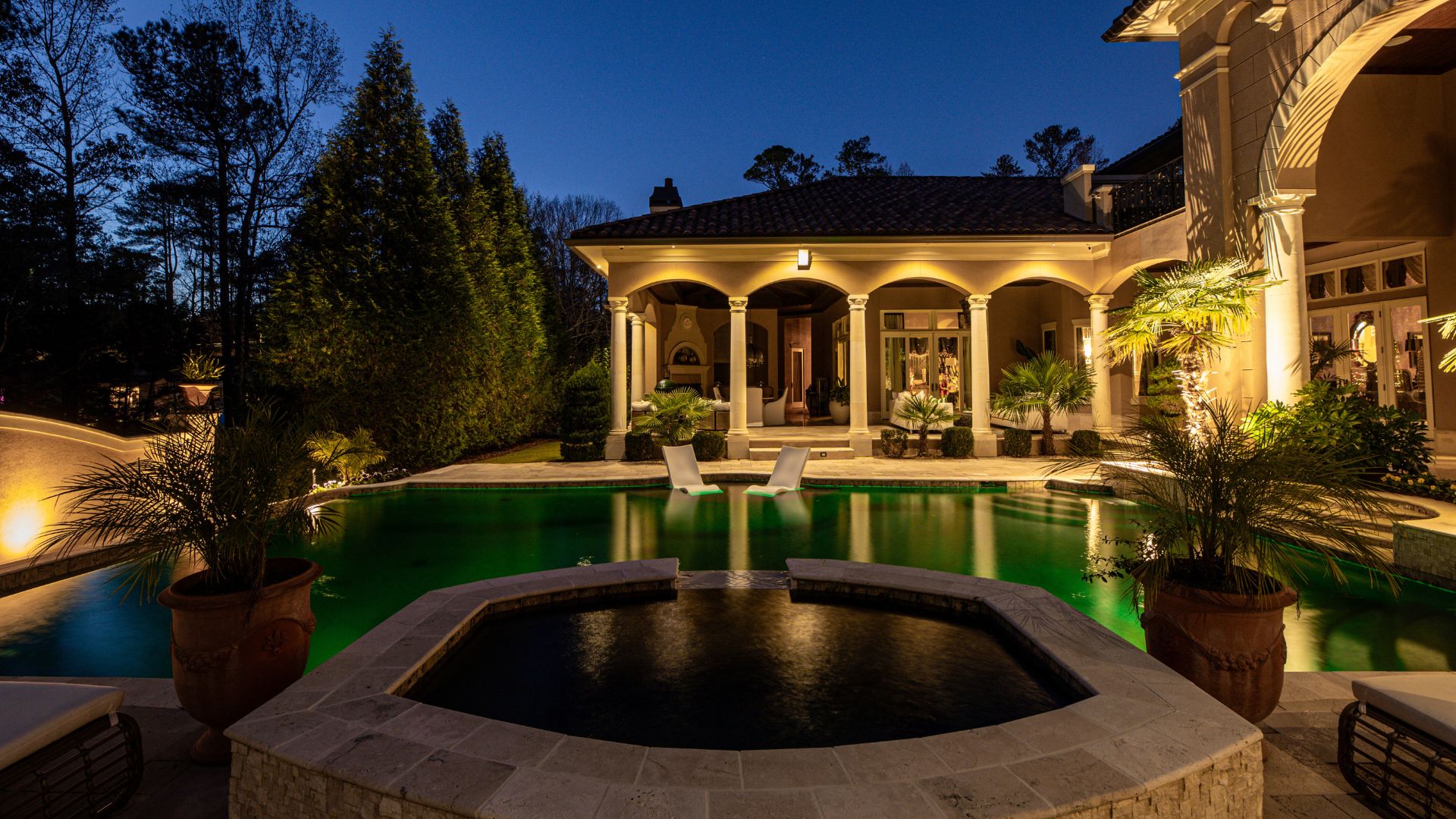 outdoor pool lighting